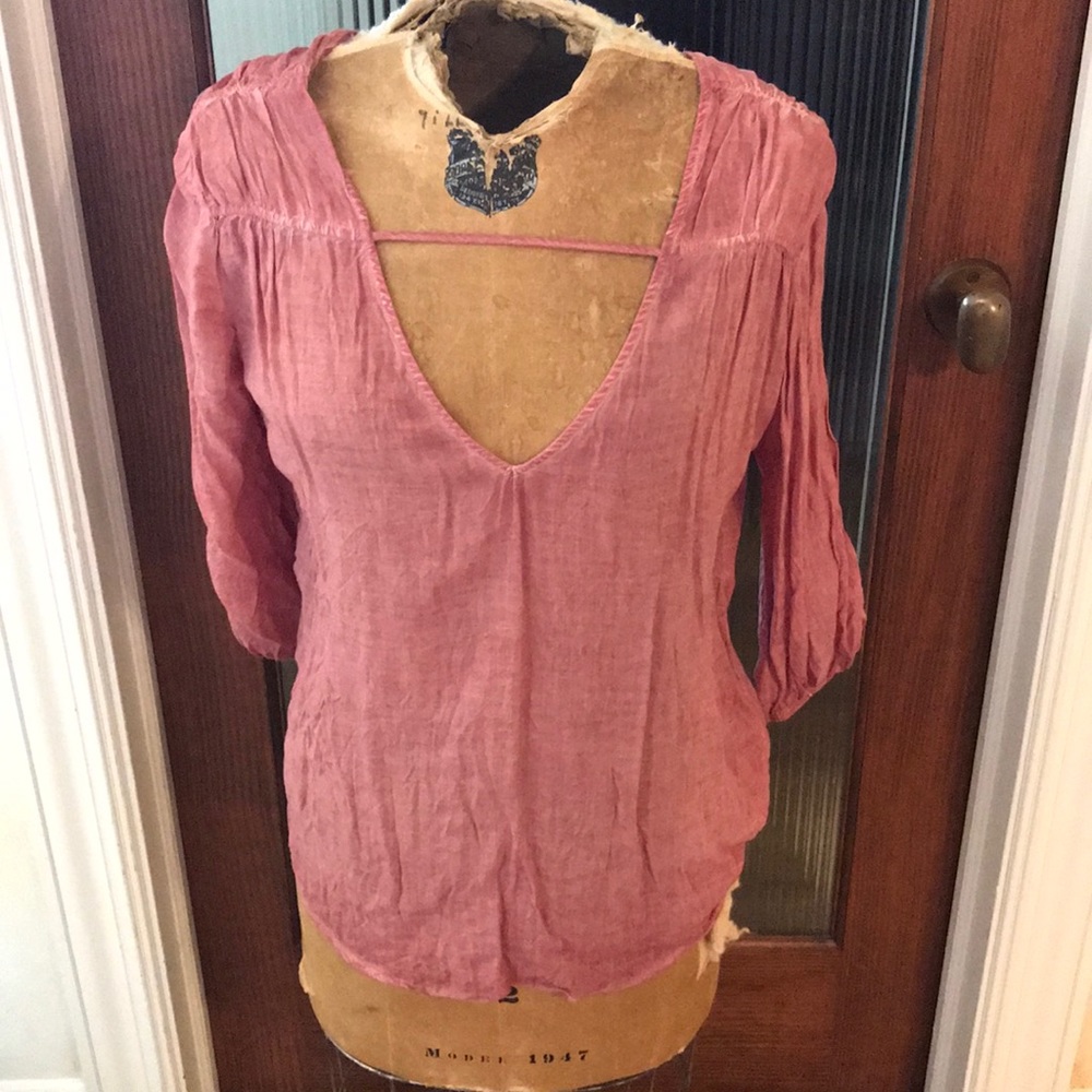 Pink v-neck long sleeve top